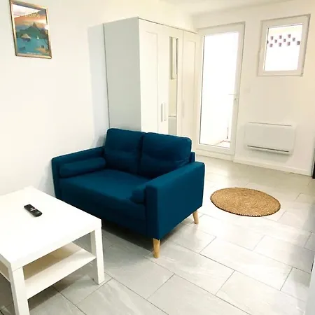 Renovated Hideaway *